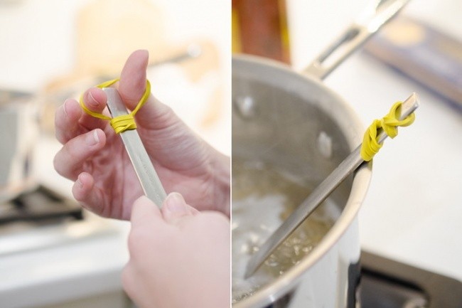 Zapobieganie wpadaniu łyżki do garnka podczas gotowania