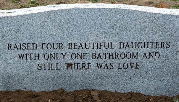 "Wychowałam cztery wspaniałe córki i choć dysponowałyśmy zaledwie jedną łazienką, dalej znalazło się miejsce na miłość"