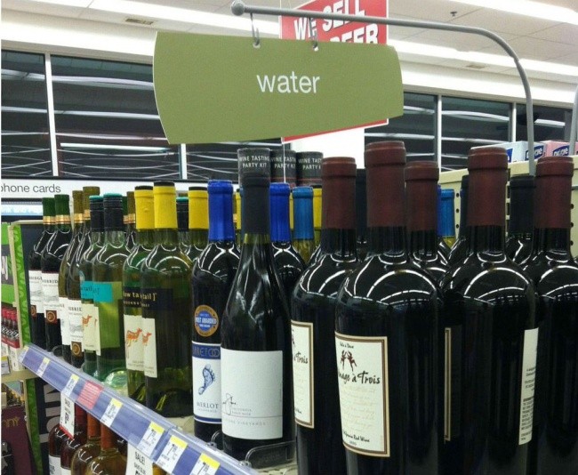 17 Kto zamieniał wodę w wino? 