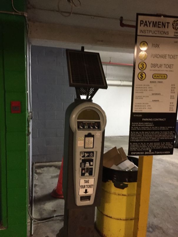 15 Parkomat zasilany energią słoneczną ustawiony w podziemnym garażu!