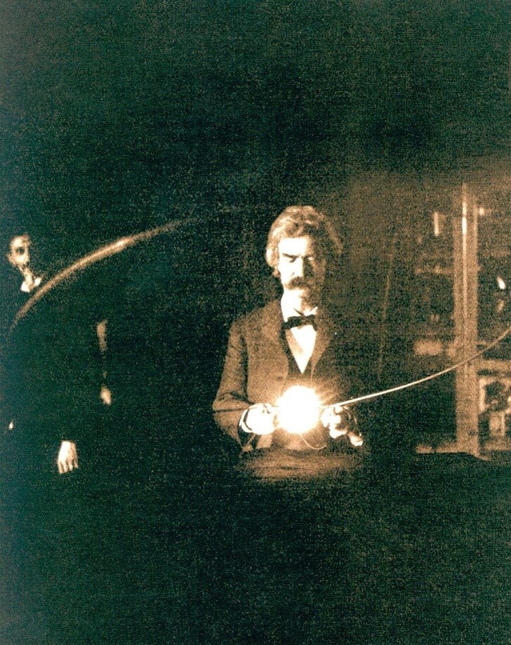 19. Mark Twain w laboratorium Nikoli Tesli, 1894