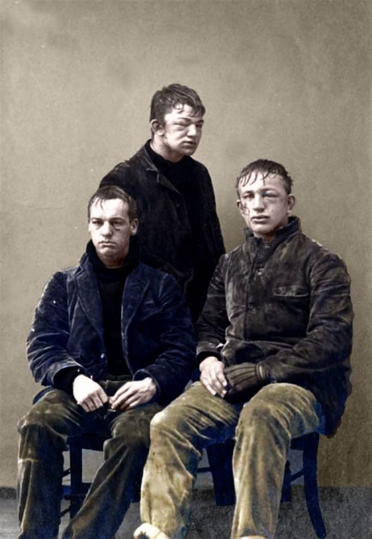 3. Studenci z Princetown po bitwie na śnieżki „świeżaków”, 1893