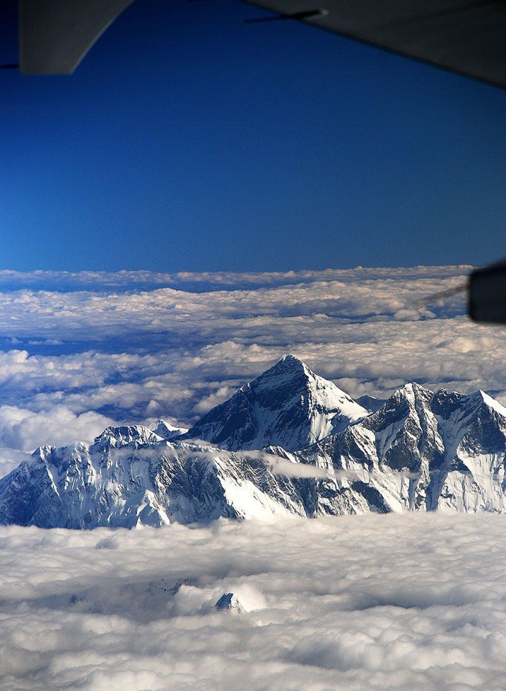 Widok z samolotu na Mount Everest