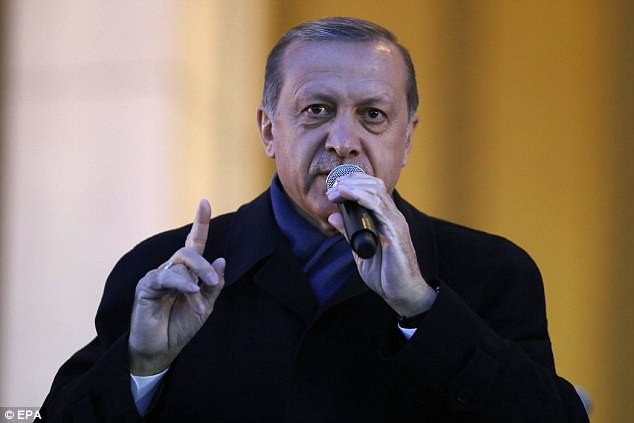 Prezydent Tayyip Erdogan przyznał, że jeśli wygra wybory, zwiększy kary za znęcanie się nad zwierzętami