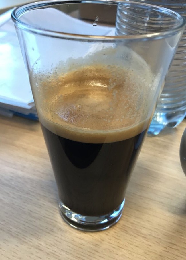 5 espresso w jednej szklance, jak to nie pomoże, to nic nie pomoże 