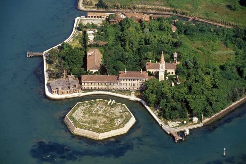 4. Poveglia