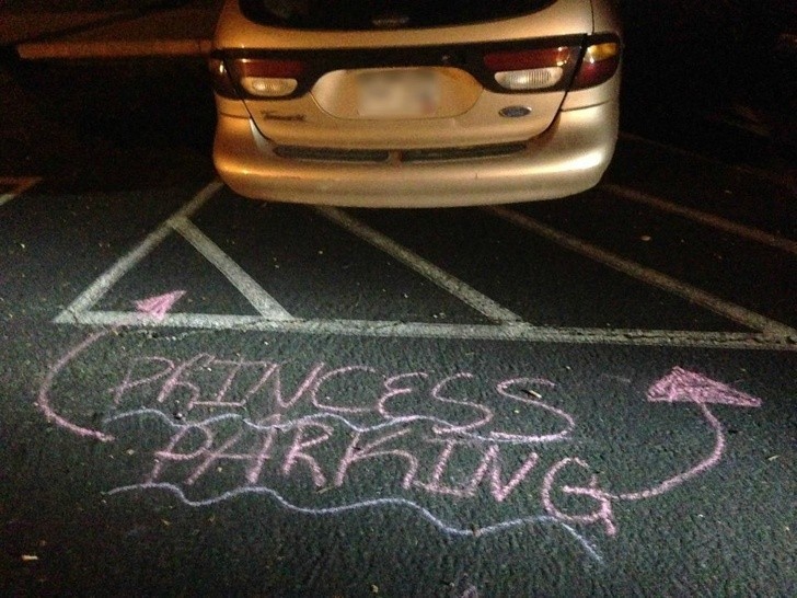 14. Dzieci sąsiada nauczą cię parkować