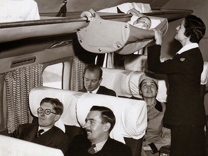 Podejście do bezpieczeństwa podczas lotu samolotem było nieco inne w latach 60.