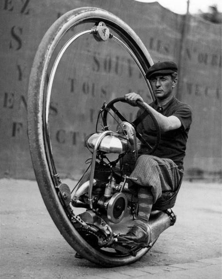 Monocykl, Los Angeles, 1938.