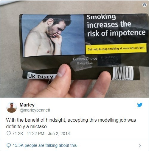 A oto tweet Marleya Benneta, który znalazł swoje zdjęcie na paczce papierosów z ostrzeżeniem, że palenie zwiększa ryzyko impotencji.