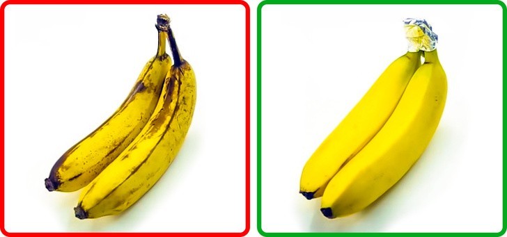 1. Zawiń ogonki bananów folią aluminiową