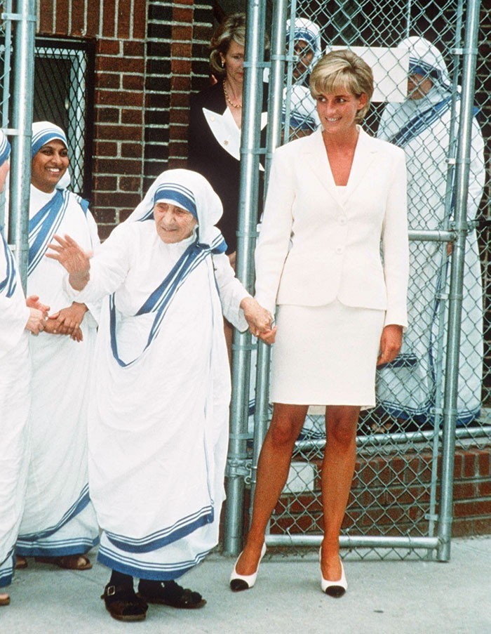 11. Księżna Diana i Matka Teresa zmarły w odstępie kilku dni w 1997 roku