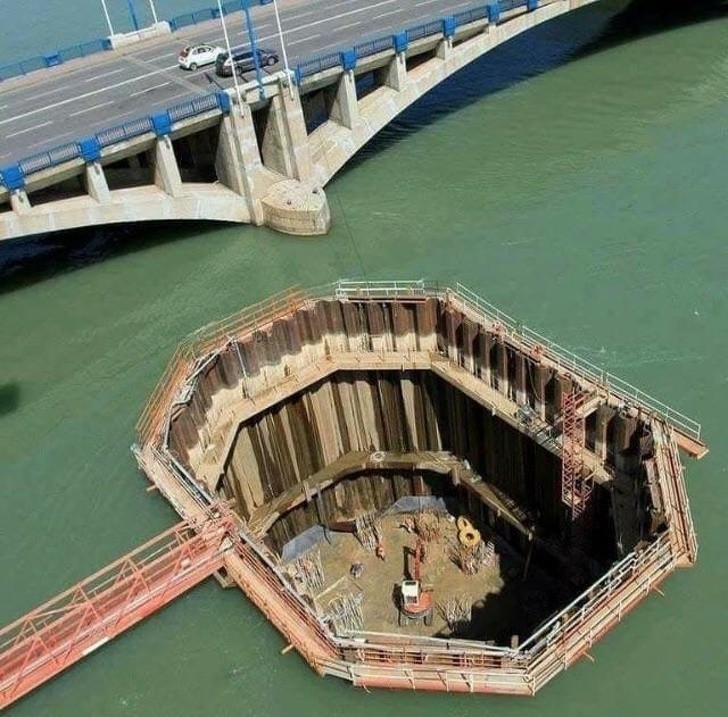 Tak konstruuje się mosty nad wodą.