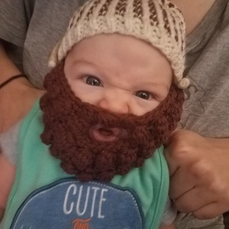 Mój syn ma nową wełnianą brodę