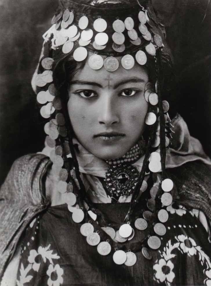 Algierska kobieta, 1905