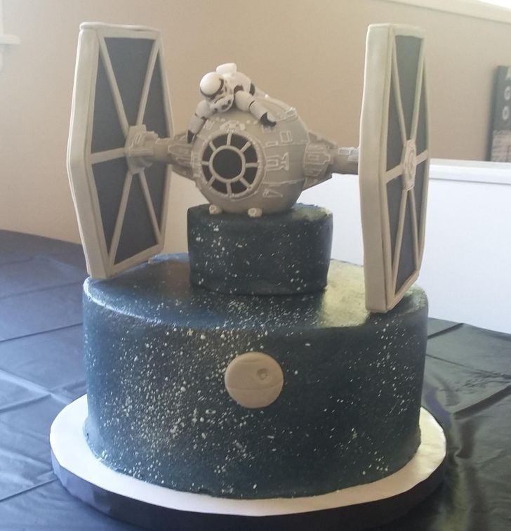 Tort dla miłośnika Gwiezdnych wojen"