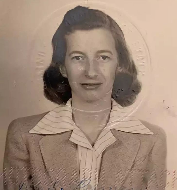 "Moja babcia była szyfrantką podczas II wojny światowej. Utrzymywała to w tajemnicy aż do 2017 roku."
