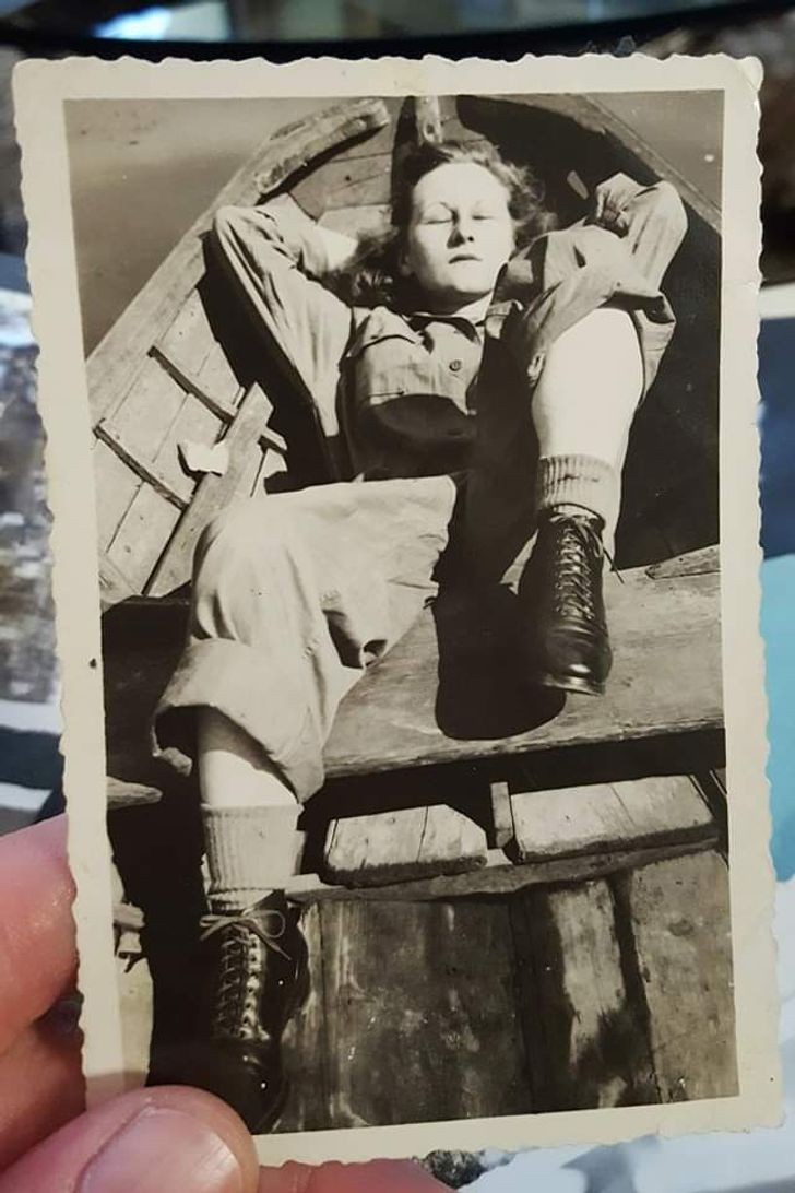"Moja babcia służyła w Korpusie Armii Kobiet w 1942 roku."