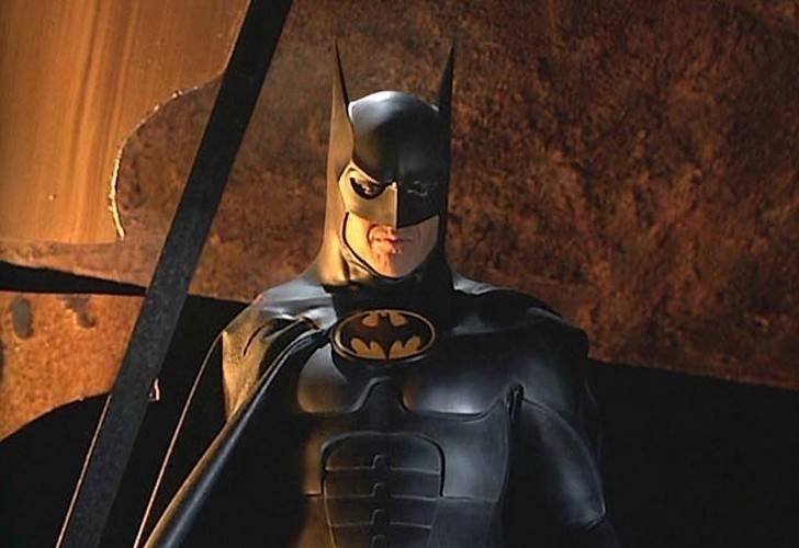 8. Batman: Bycie superbohaterem wymaga poświęceń