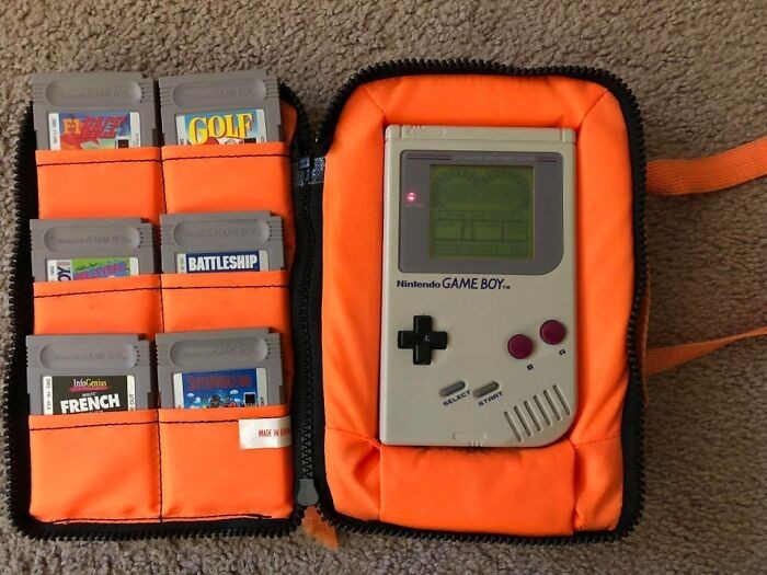"Oryginalny Game Boy. Wciąż w idealnym stanie."