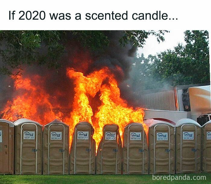 1. Gdyby 2020 był świeczką zapachową: