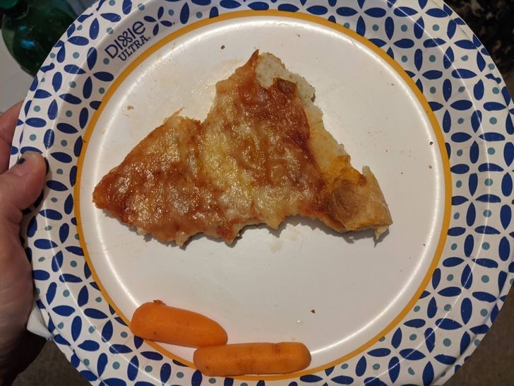 "Sposób, w jaki mój syn je pizzę, jest nielegalny w siedmiu stanach."