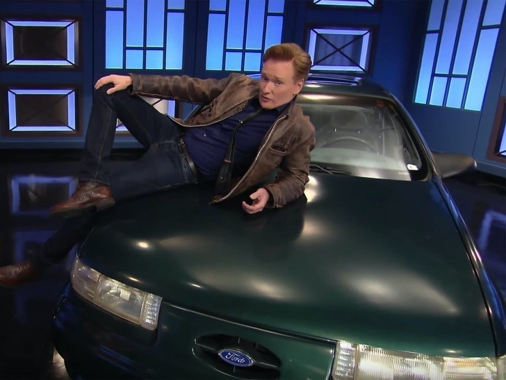 10. Conanas O'Brienas – „Ford Taurus“.