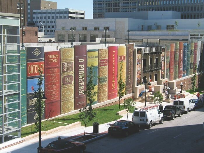 12. Biblioteka publiczna w Kansas City