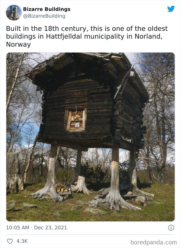 Wzniesiony w XVIII wieku, ten budynek to jedna z najstarszych budowli w norweskiej gminie Hattfjelldal."