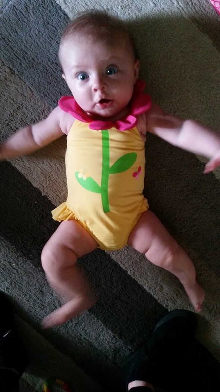 "Żona wysłała mi zdjęcie kostiumu kąpielowego, który znalazła dla naszej córki."