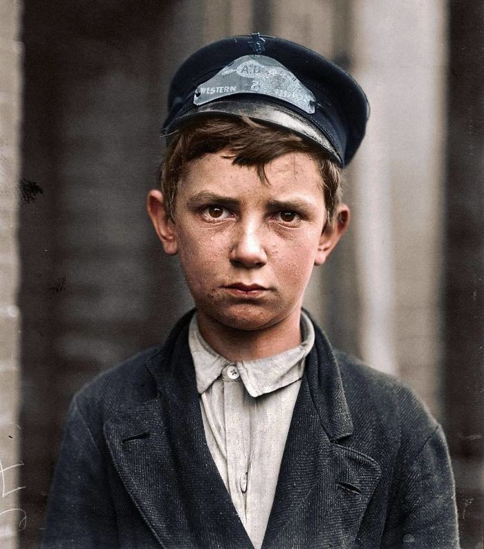 14. Richard Pierce - 14-letni chłopiec pracujący jako posłaniec. 9 miesięcy służby. Pracuje od 7:00 do 18:00, pali, odwiedza domy publiczne, 1910