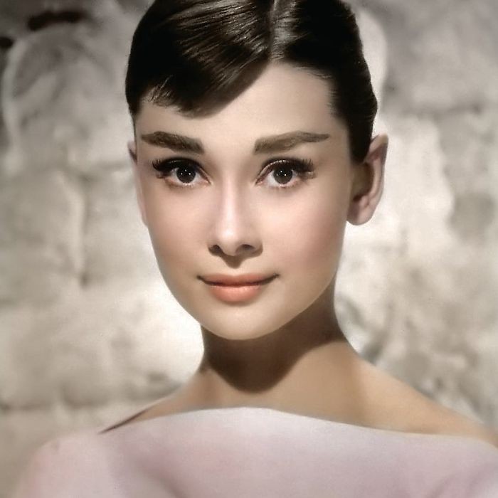 9. Audrey Hepburn, data nieznana