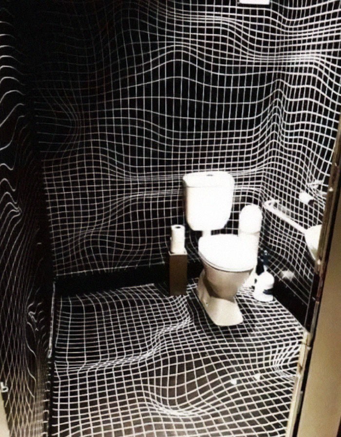  Świetna toaleta w klubie