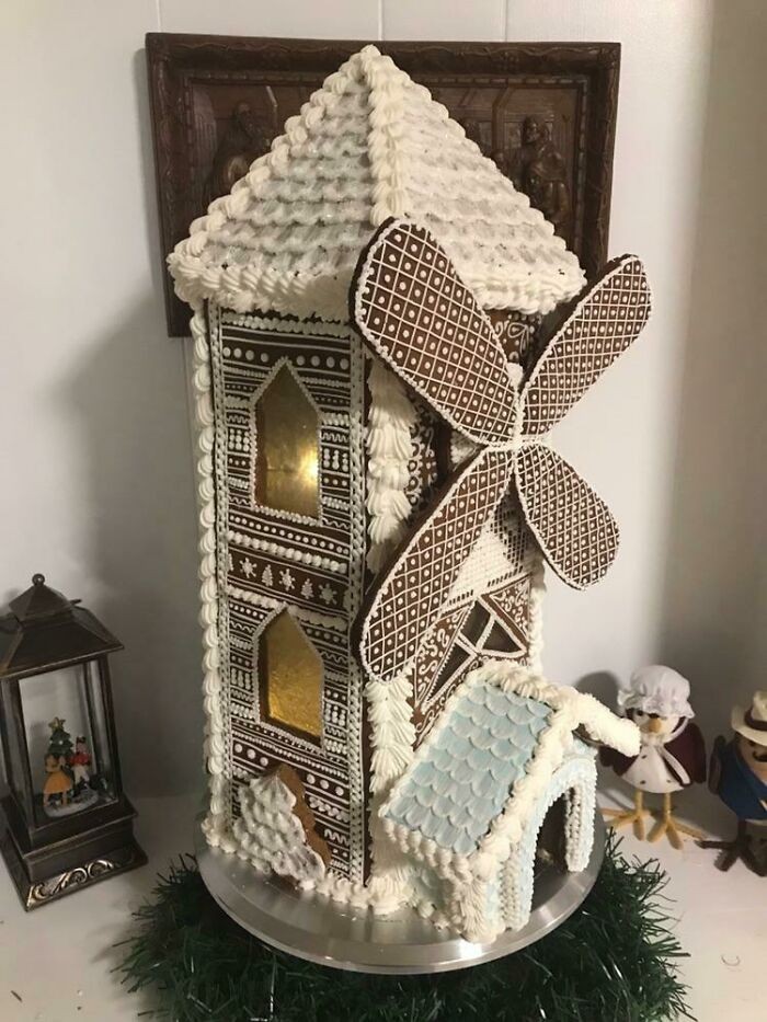 "Piernikowy wiatrak zbudowany przez moją żonę"