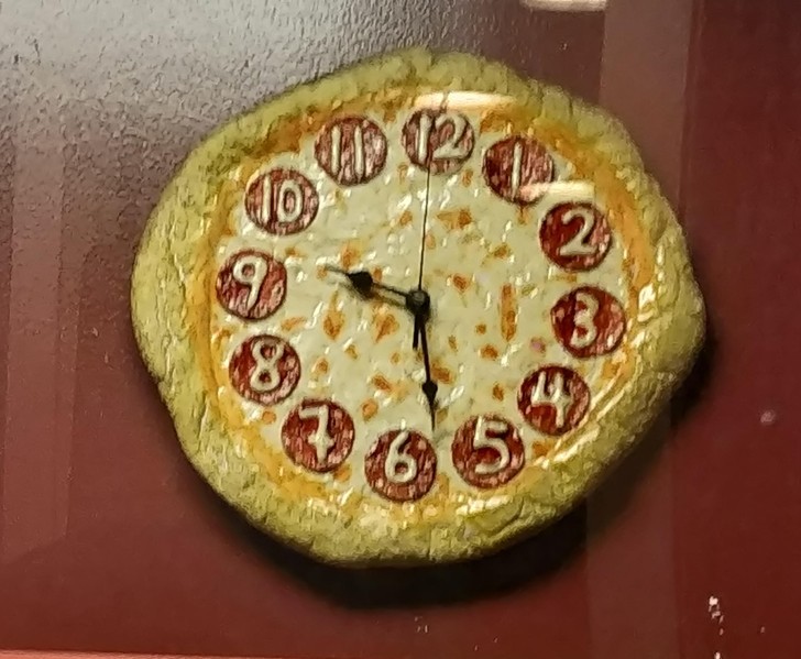 "W pizzerii"
