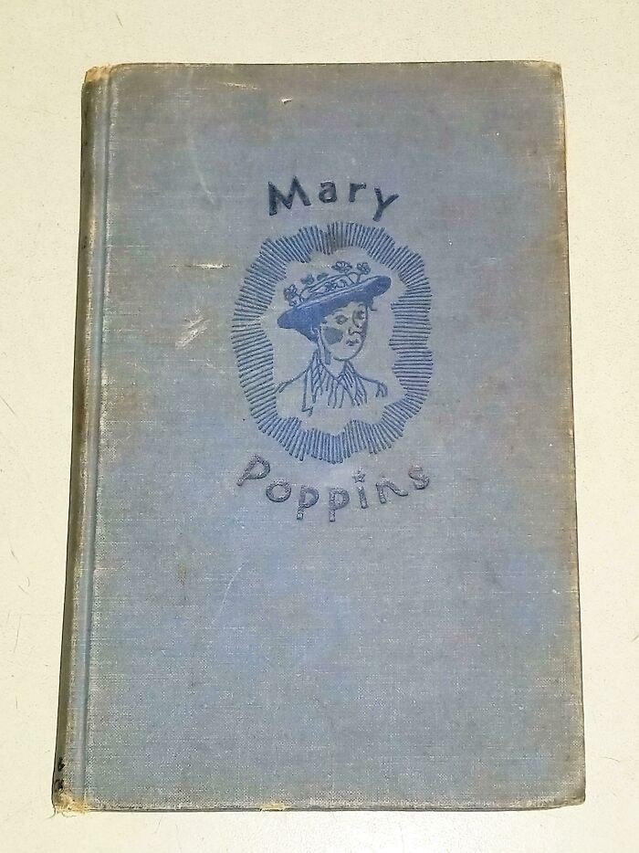 8. "Znalazłam w śmietniku pierwsze wydanie Mary Poppins z 1934 roku."