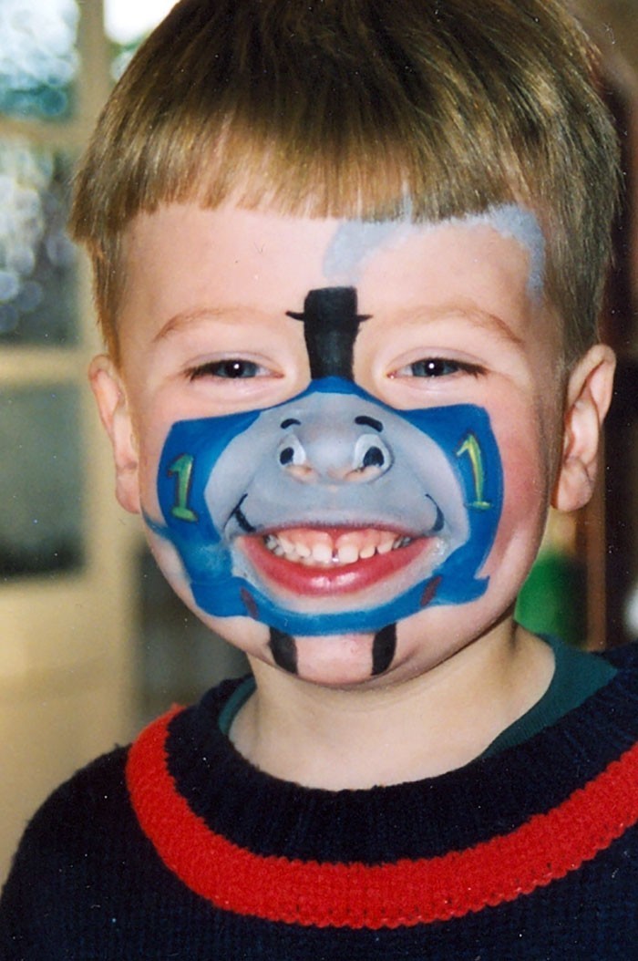 "W dzieciństwie pomalowałem sobie twarz w interesujący sposób.."