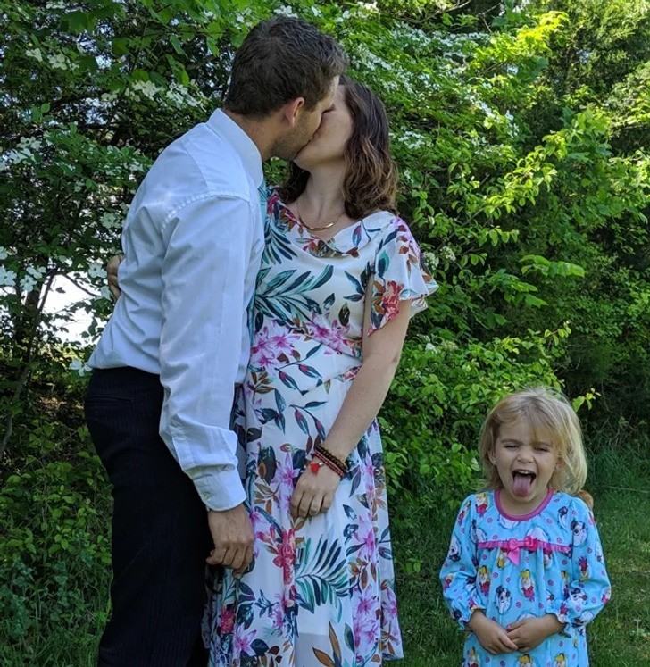 "Moja córka chciała być na naszym wspólnym zdjęciu. Nie powiedzieliśmy jej, że zamierzamy się pocałować."