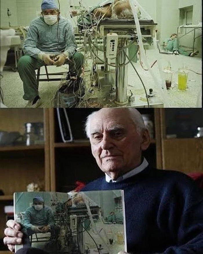 Zdjęcie Zbigniewa Religi monitorującego swojego pacjenta po zakończeniu 23-godzinnego przeszczepu serca, 1987