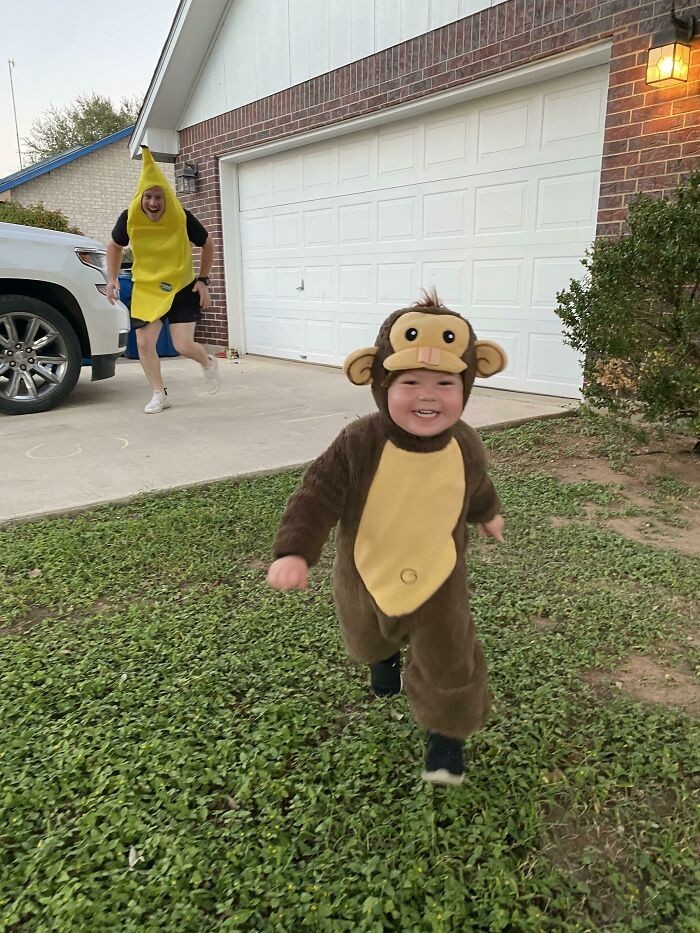 "Ja i mój syn na Halloween. Banan doczekał się zemsty."