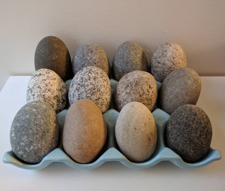 "Zbieram kamienie wyglądające jak jaja."