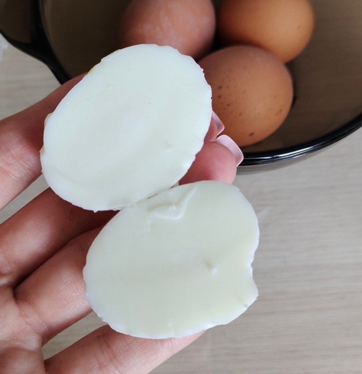 Pierwszy raz w swoim 33 letnim życiu widzę jajko bez żółtka 