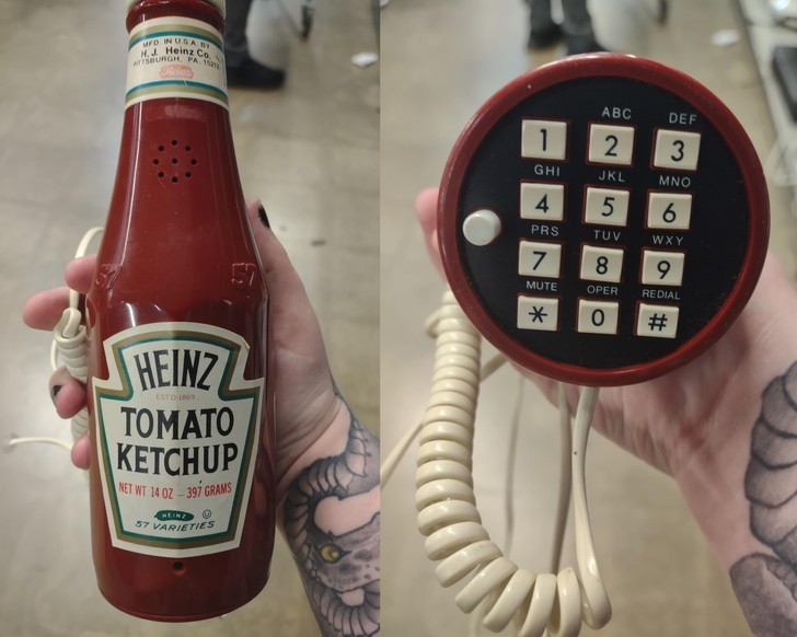 "Telefon w kształcie butelki ketchupu"