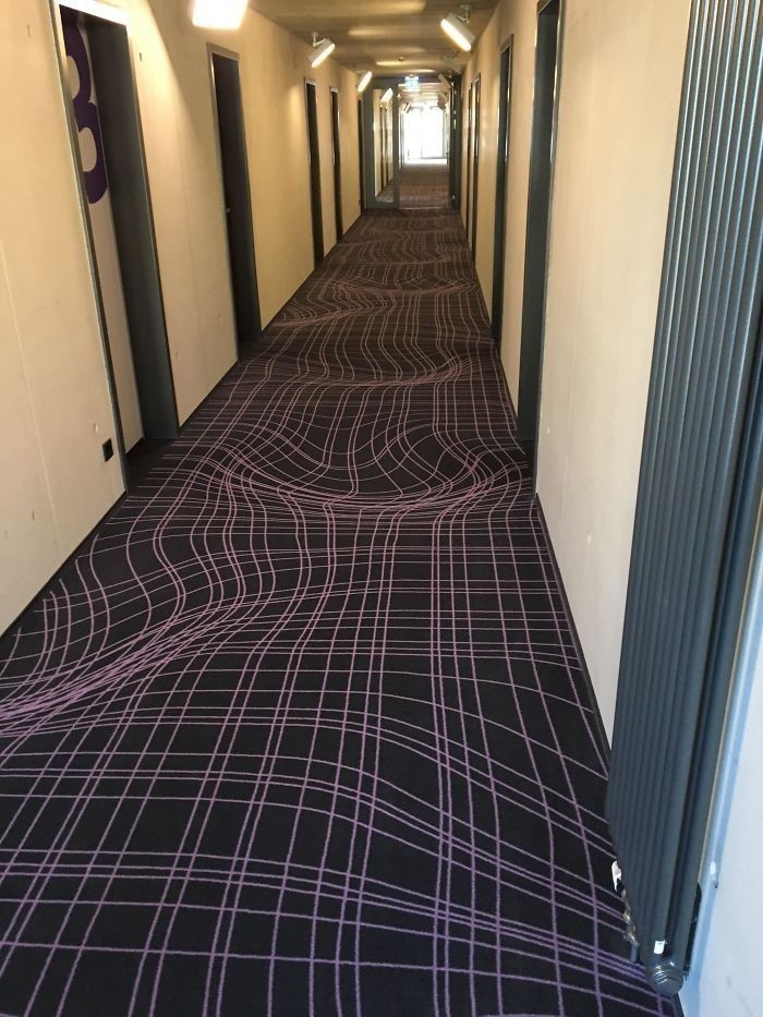 6. Ten dywan w hotelu w Kolonii