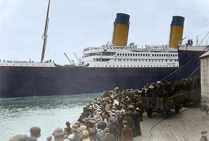 Badacze twierdzą, że pasażerowie mogli przetrwać, ale Titanic zatonął z powodu ogromnego pożaru.
