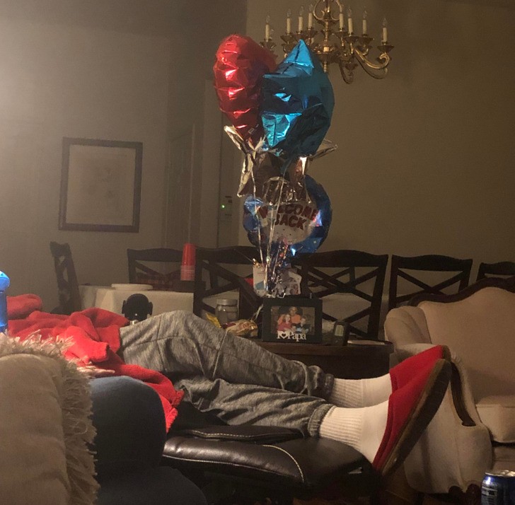 "Mój dziadek wciąż ma balony, które dostał od nas kilka tygodni temu po wyjściu ze szpitala."