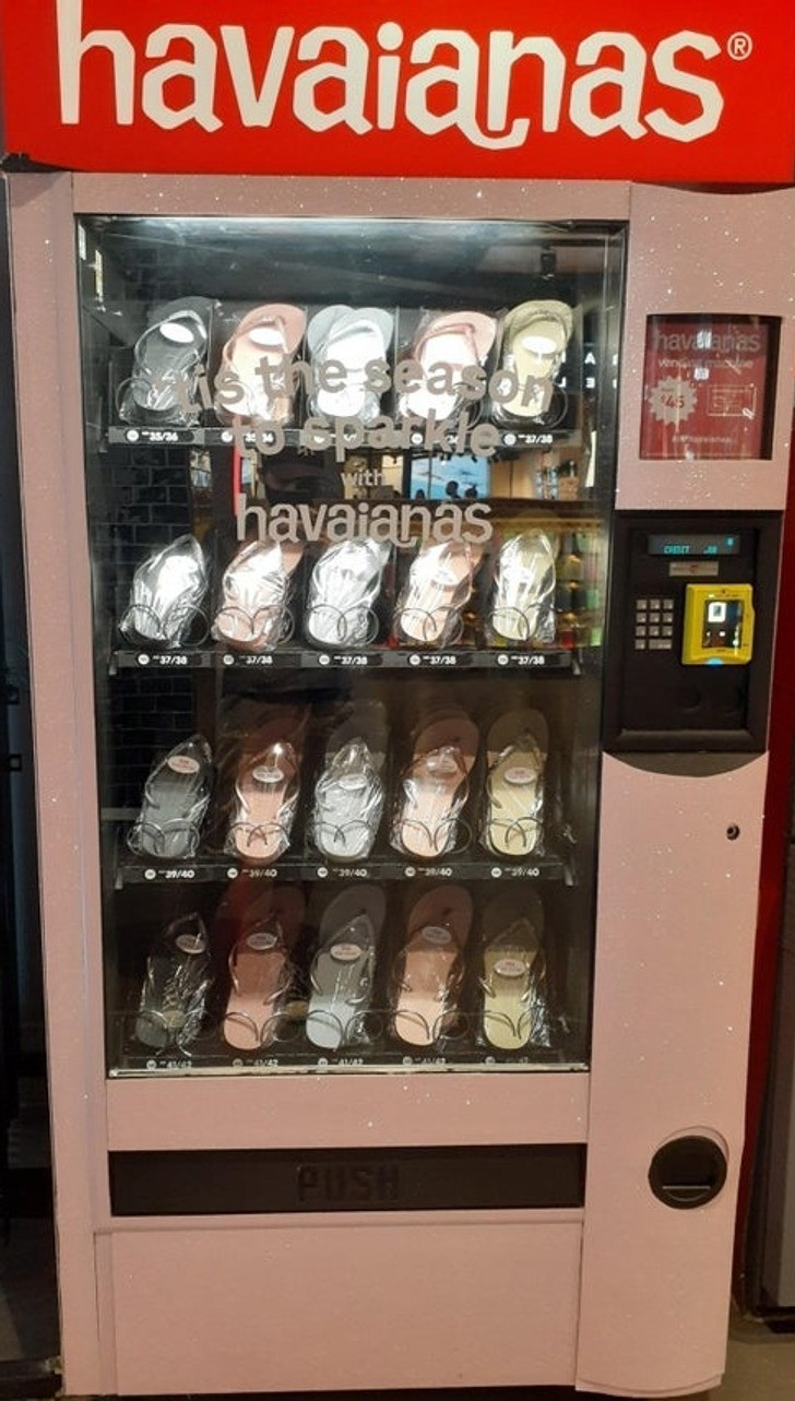 "Automat sprzedający klapki, który znalazłem w Sydney"