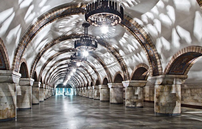 6. Stacja metra w Kijowie