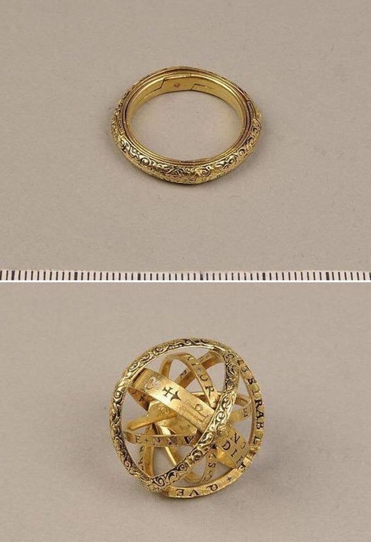 7. Niemiecki pierścień z XVI wieku, rozkładający się w sferę armilarną