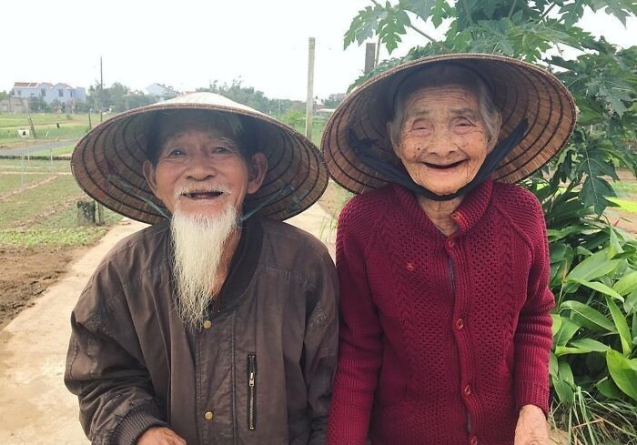 6. Ta wietnamska para jest małżeństwem od 70 lat.